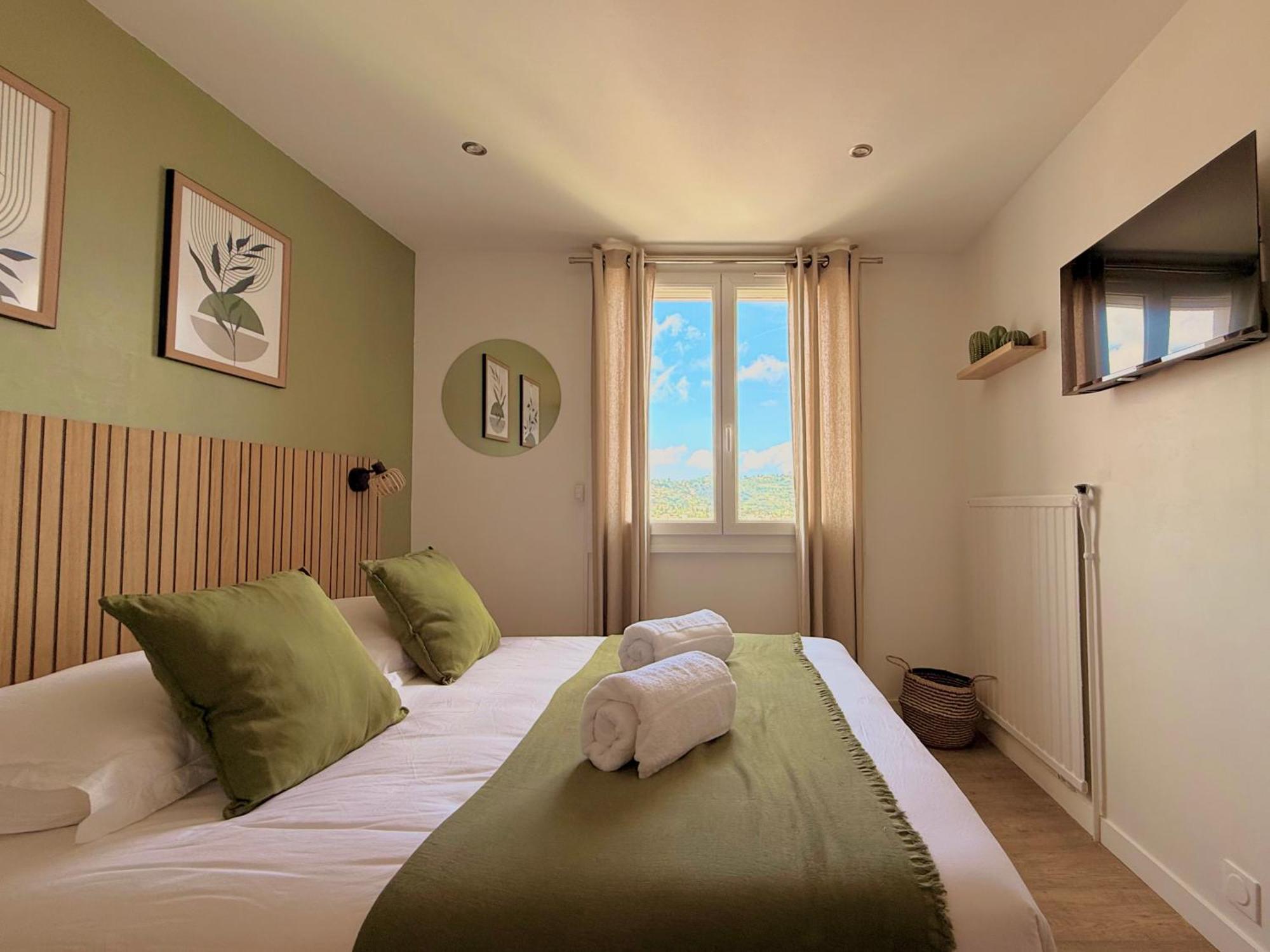 Apartment T3 Sea View Walking Distance Of Palais, Ac , Parking, Terrace Cannes