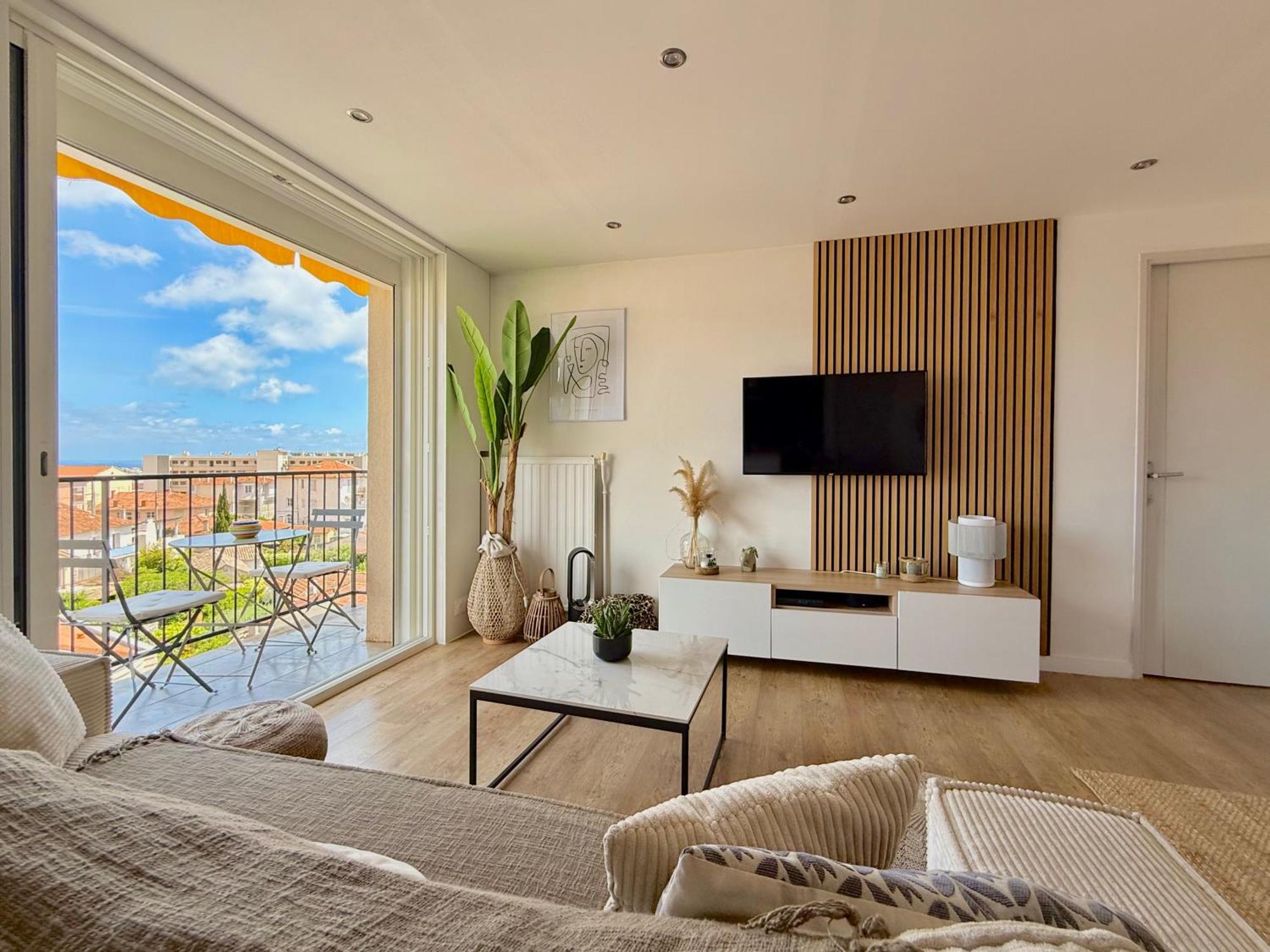 Apartment T3 Sea View Walking Distance Of Palais, Ac , Parking, Terrace Cannes
